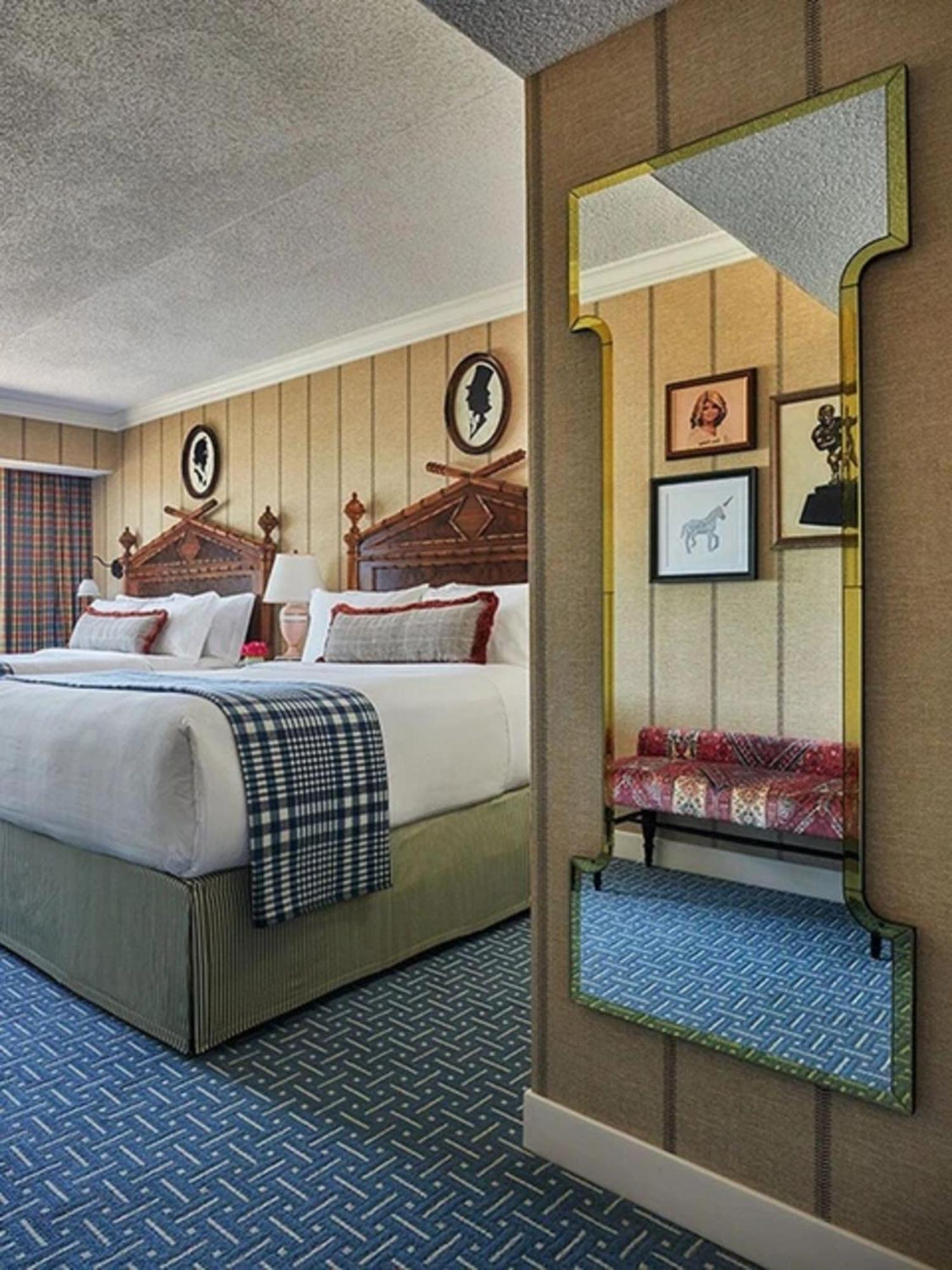 Graduate By Hilton Iowa Hotel 4*